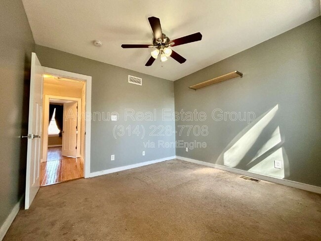Building Photo - 5804 Pershing Ave
