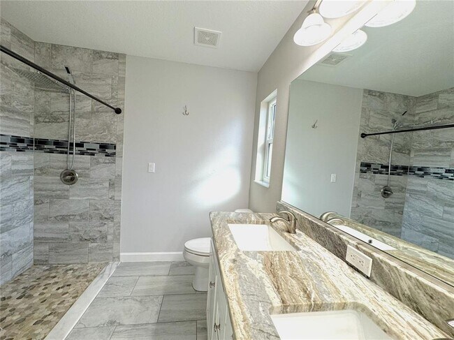 Building Photo - 3940 Penton Pl