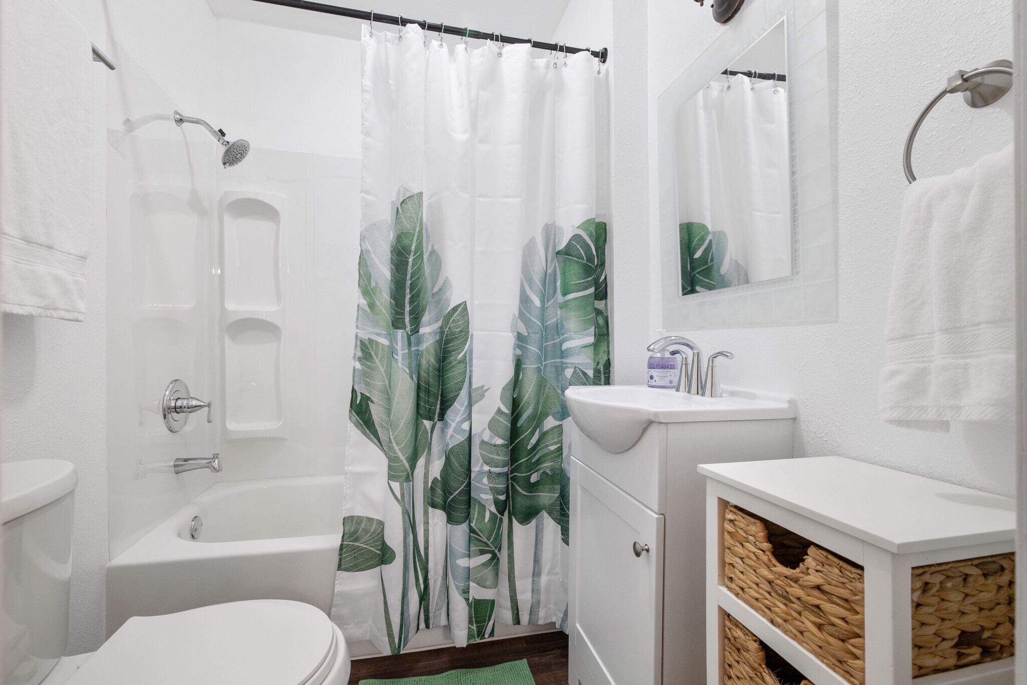 Building Photo - 4116 S Thompson Ave