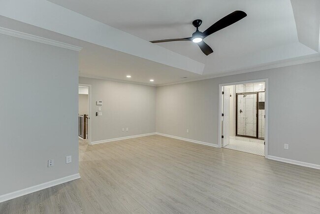 Building Photo - 5570 Cannonero Dr