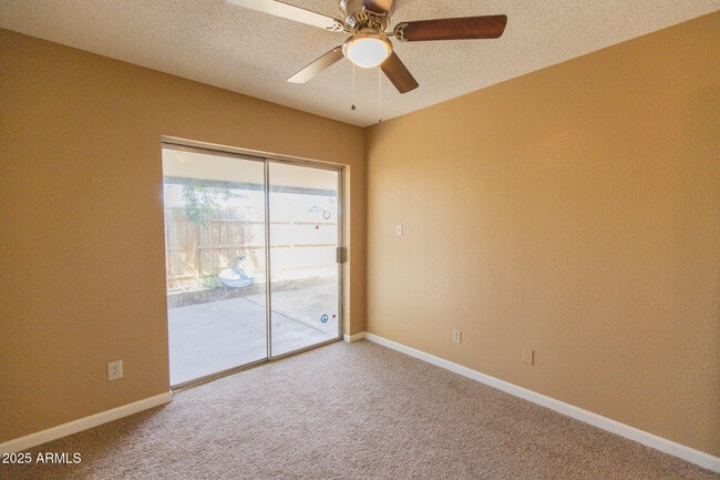 Building Photo - 1324 E Peoria Ave