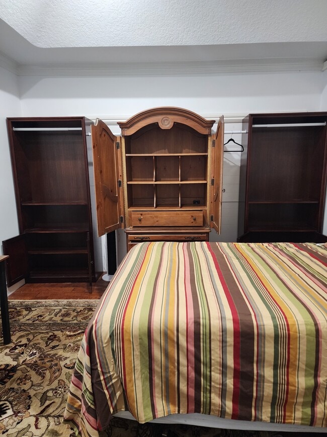 Building Photo - 123 Grand Palm Way