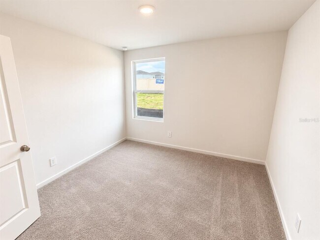 Building Photo - 3171 Totem Rd