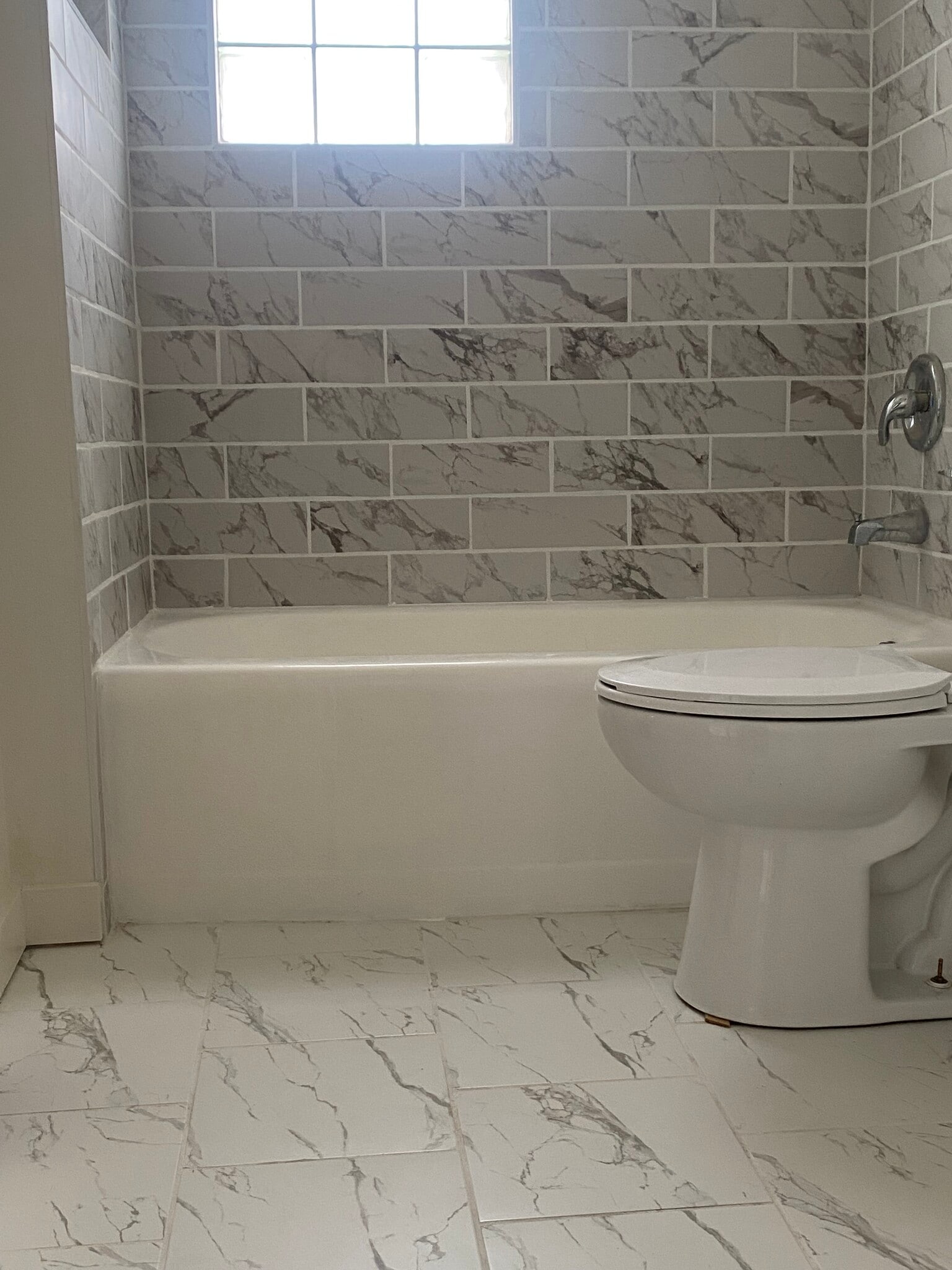 bathroom - 2550 N 45th St