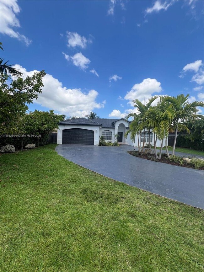 Primary Photo - 2682 SW 139th Pl