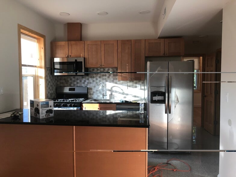 Building Photo - 20 Winthrop St