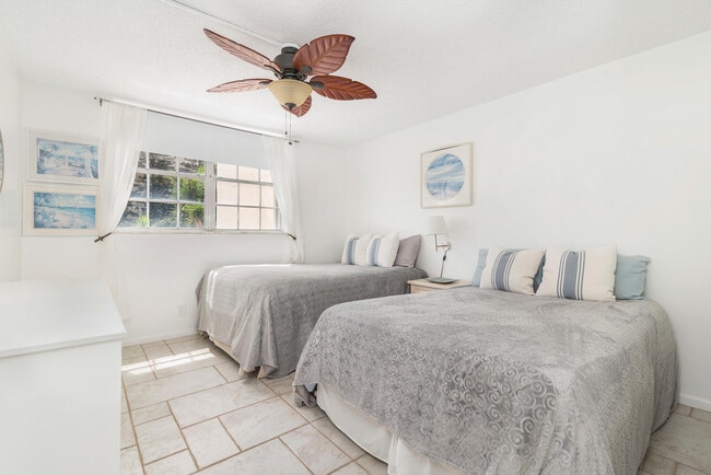 Building Photo - 3575 S Ocean Blvd