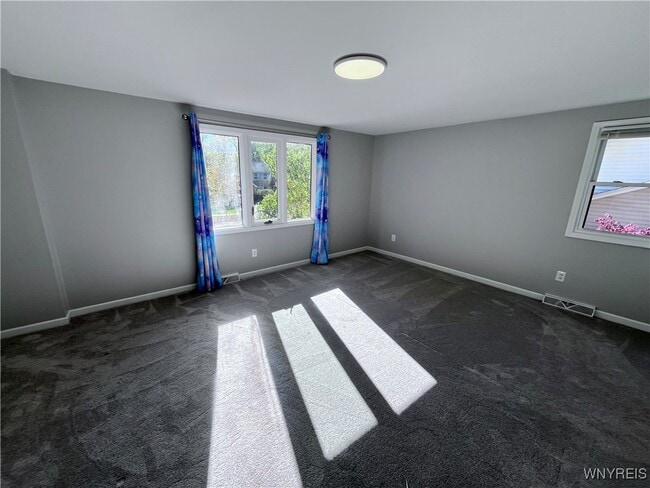 Building Photo - 306 Randwood Dr