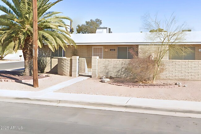 Primary Photo - 1024 N Pueblo Dr