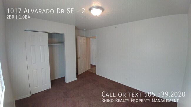 Building Photo - 1017 Alvarado Dr SE