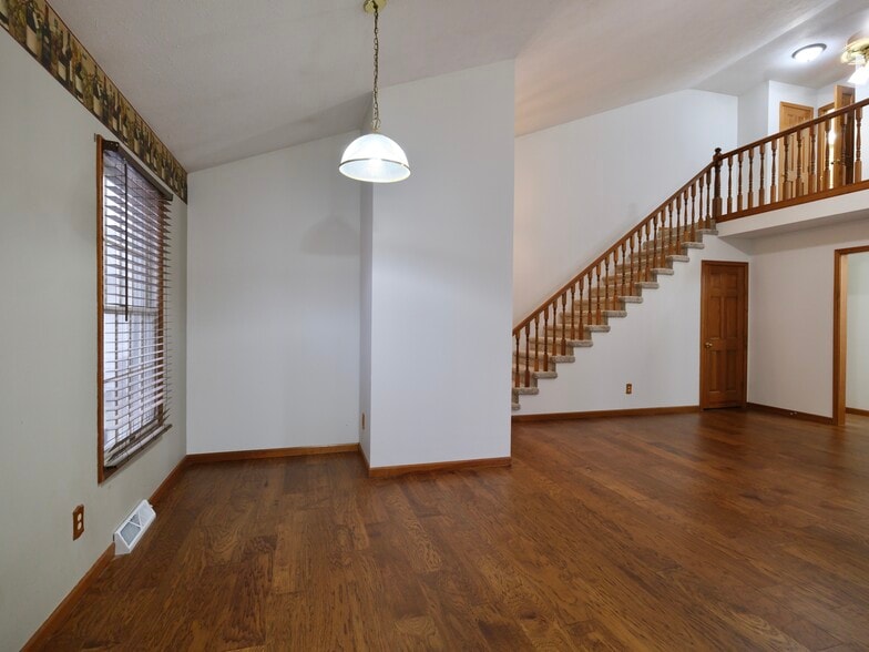 Building Photo - 3506 Damyan Ct