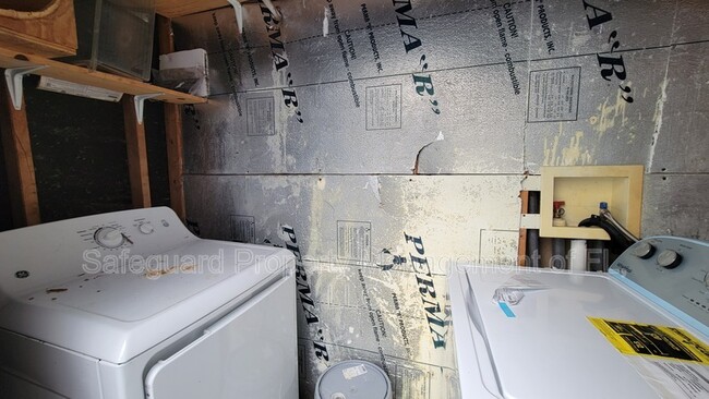 Building Photo - 5396 Munson Hwy