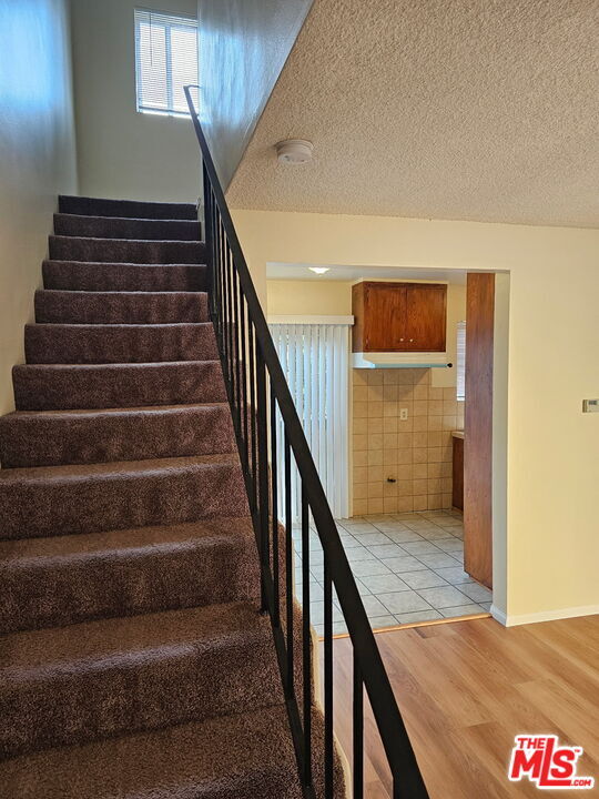 Building Photo - 1855 S Victoria Ave