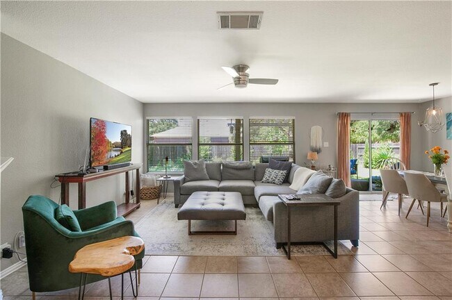 Primary Photo - 4800 Rutherglen Dr