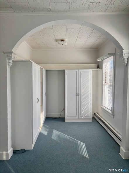 Building Photo - 73 Peck St