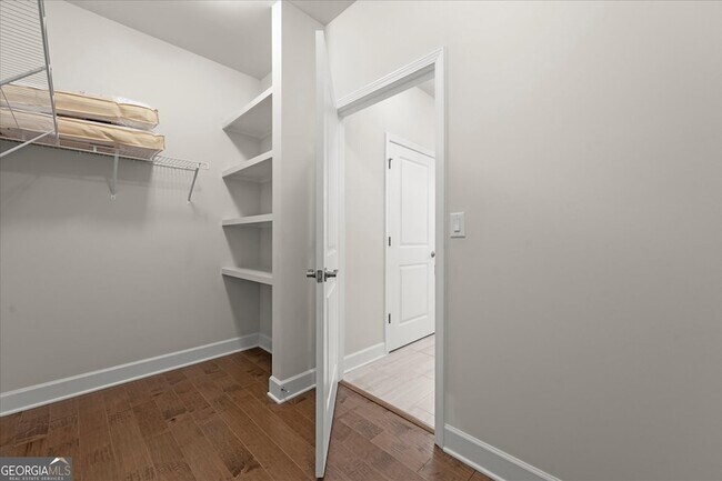 Building Photo - 1021 Leeward Run Trl