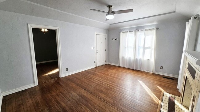 Building Photo - 2305 NW 25th St