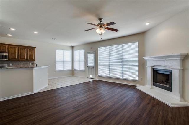 Building Photo - 12801 Parkersburg Dr
