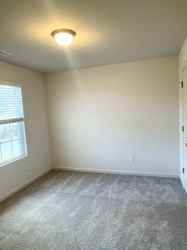 Building Photo - 18 Matrix Ct