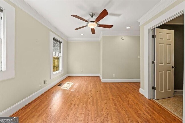 Building Photo - 2220 Newnan St