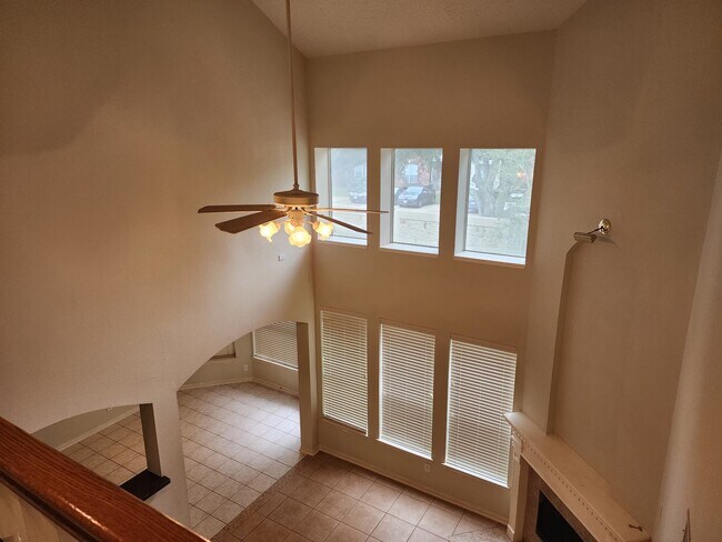Building Photo - 5518 Morgan Park Ln