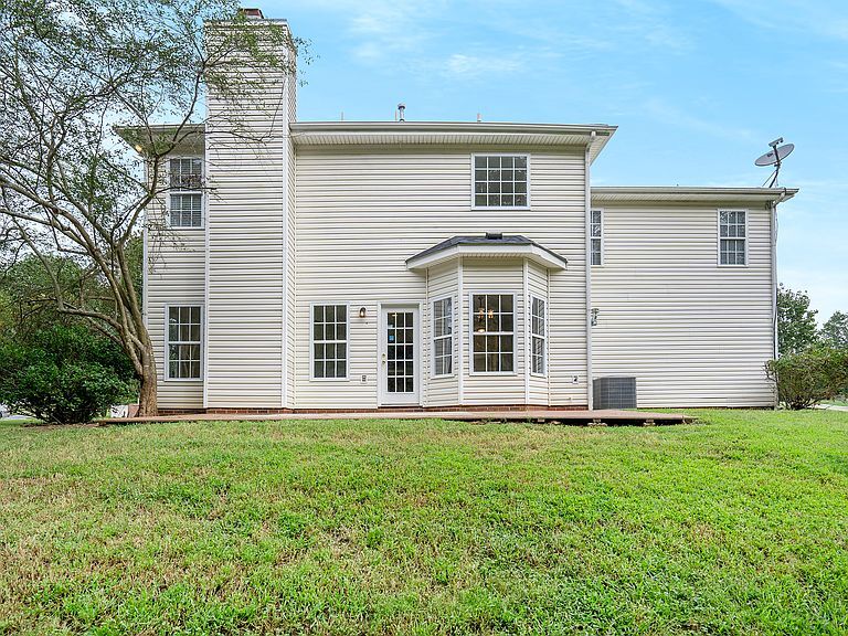 Building Photo - 3125 Viola Ln