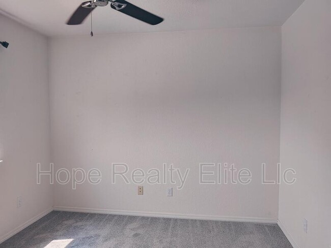 Building Photo - 6749 Bismark Rd