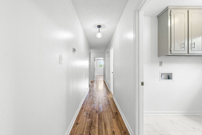 Building Photo - Pet Friendly Three Bedroom with Basement!