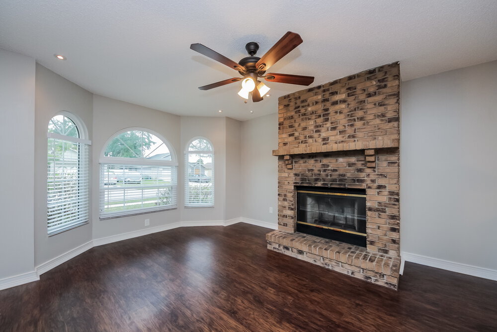 Building Photo - 1414 Londra Ln