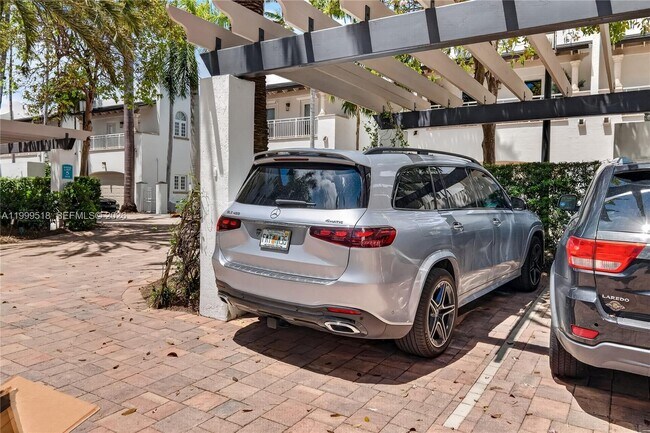 Building Photo - 1413 Sunset Harbour Dr