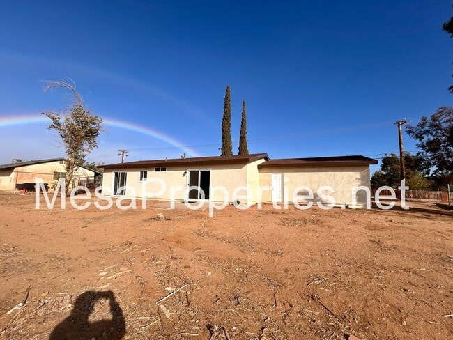 Building Photo - 16559 Manzanita St