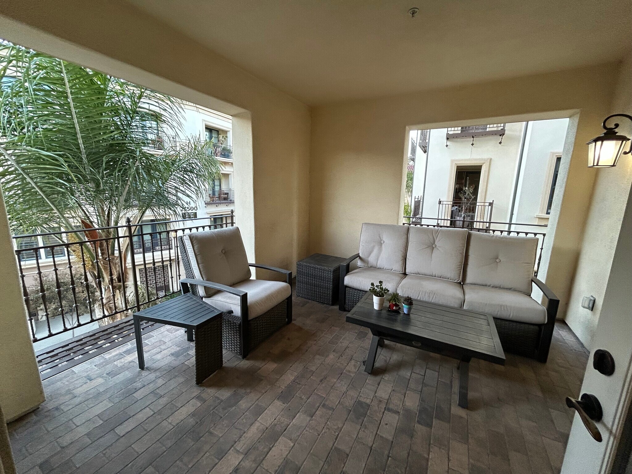 Building Photo - 23500 Park Sorrento