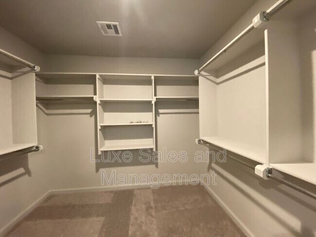 Building Photo - 8513 NW 77th Pl