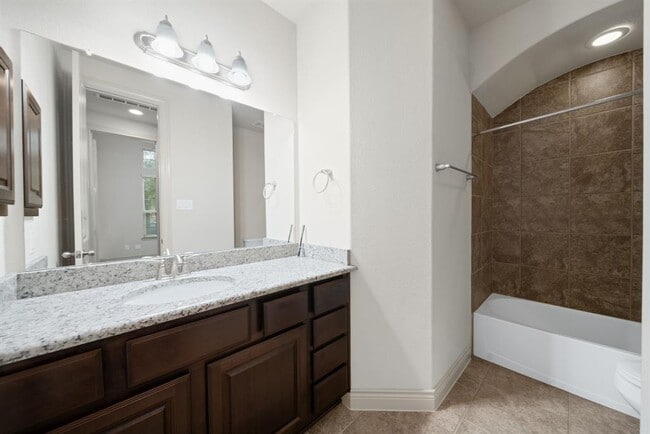 Building Photo - 24119 Tapa Springs Ln