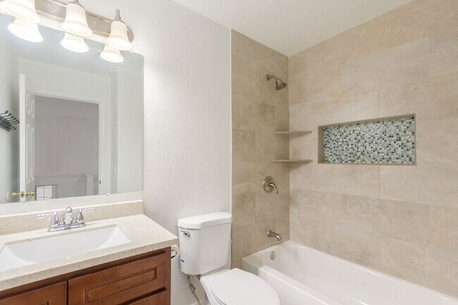 Building Photo - 2538 N 131st Ln