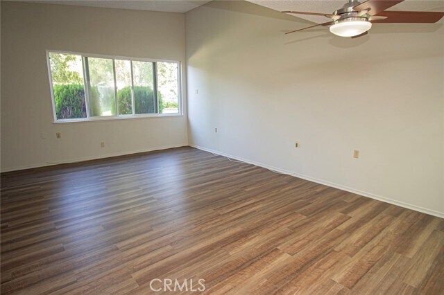 Building Photo - 594 Avenida Majorca