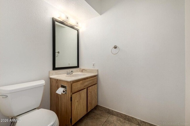 Building Photo - 3109 W Harmont Dr