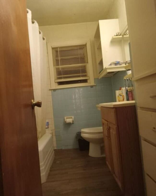Building Photo - PRE-LEASING for Fall