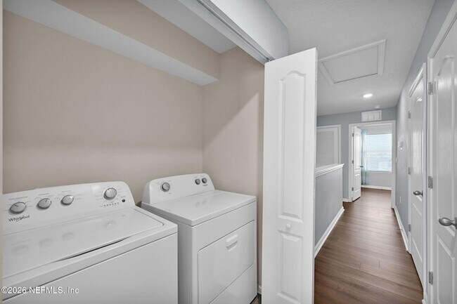 Building Photo - 2888 Black Buck Cir