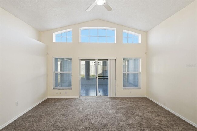 Building Photo - 844 Delfino Pl