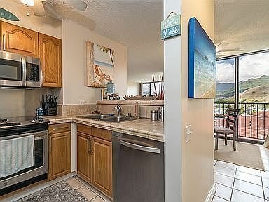 Building Photo - 322 Aoloa St