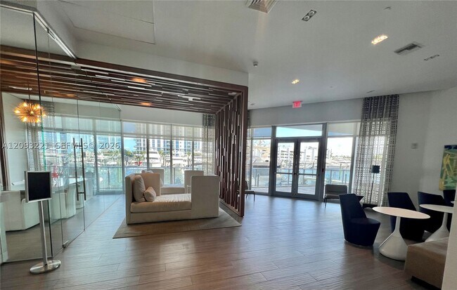 Building Photo - 17301 Biscayne Blvd