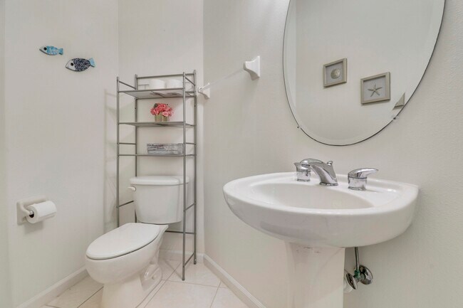 Building Photo - 8301 Mulligan Cir