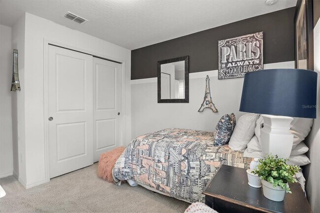 Building Photo - 104 Sunfish Dr