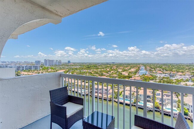 Building Photo - 1500 S Ocean Dr