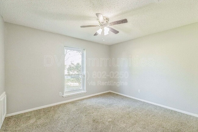 Building Photo - 16022 Spinnaker Dr