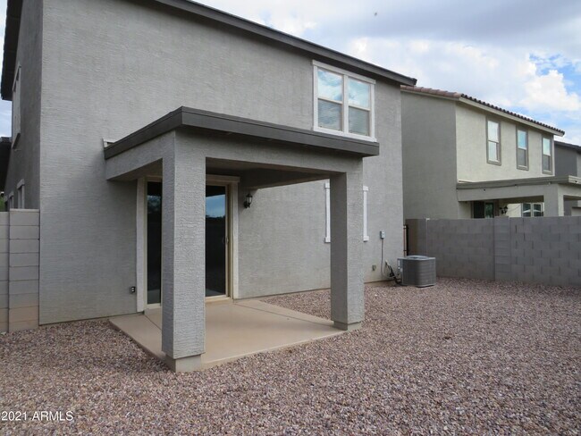 Building Photo - 40537 W Helen Ct