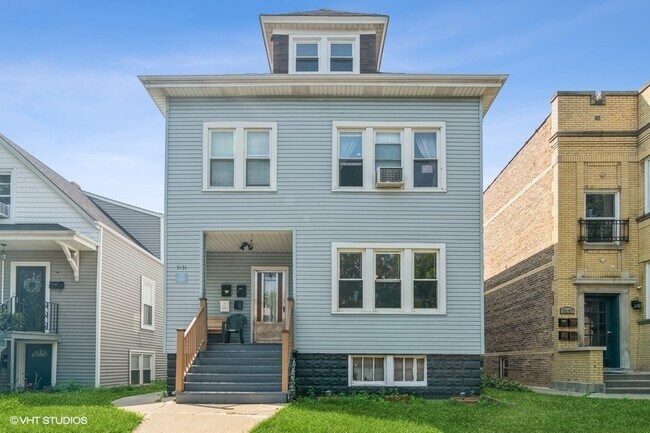 Primary Photo - 5131 W Henderson St