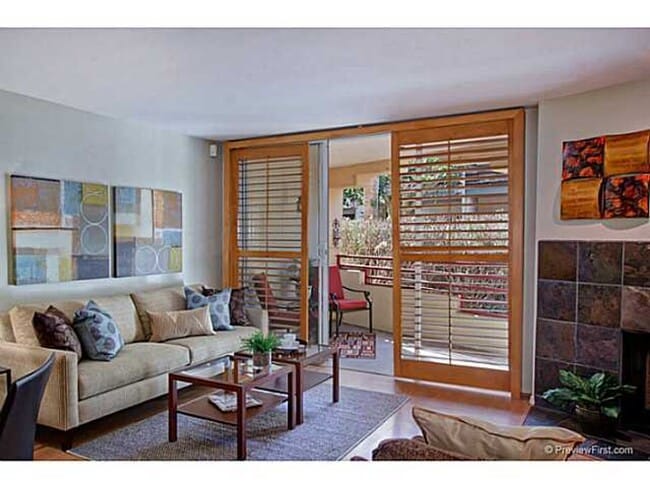 Building Photo - $3,100 - 2 Bed / 2 Bath Condo in Mission H...