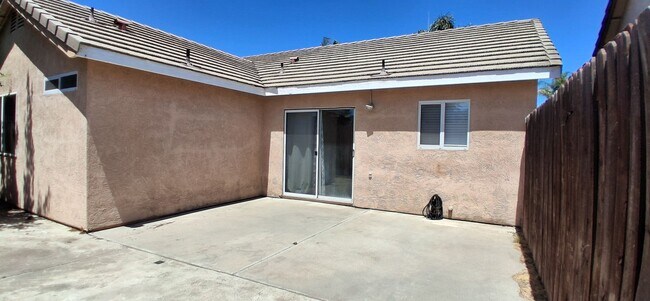 Building Photo - 5309 Corvo Way
